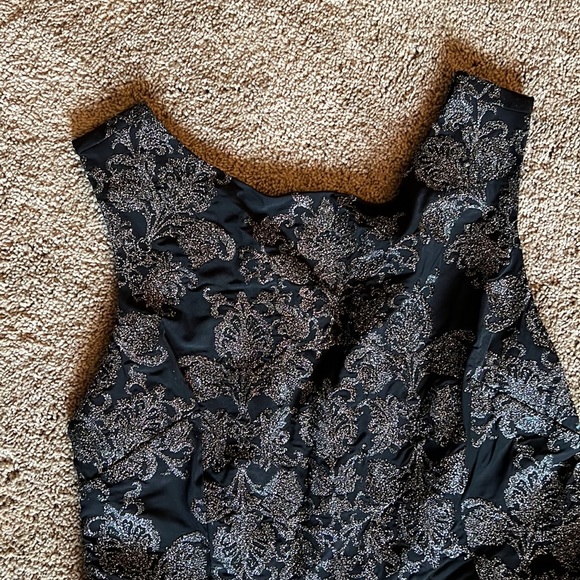 Platinum Laundry by Shelli Segal Party Dress. Size 14 - Picture 2 of 10